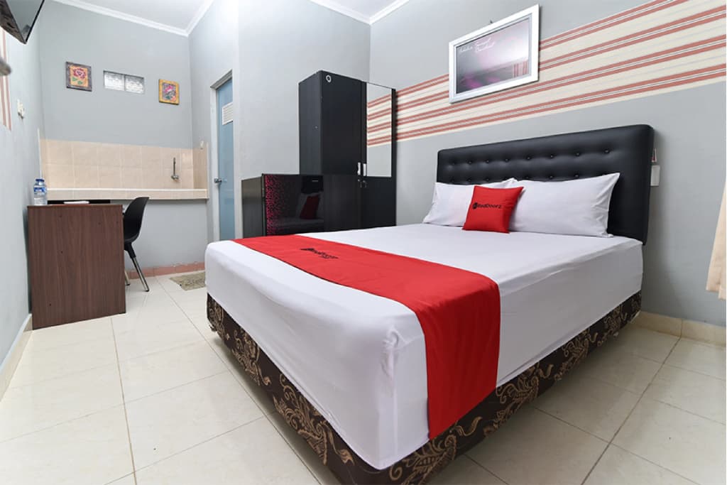 RedDoorz near Teuku Umar Barat Denpasar - photo 3