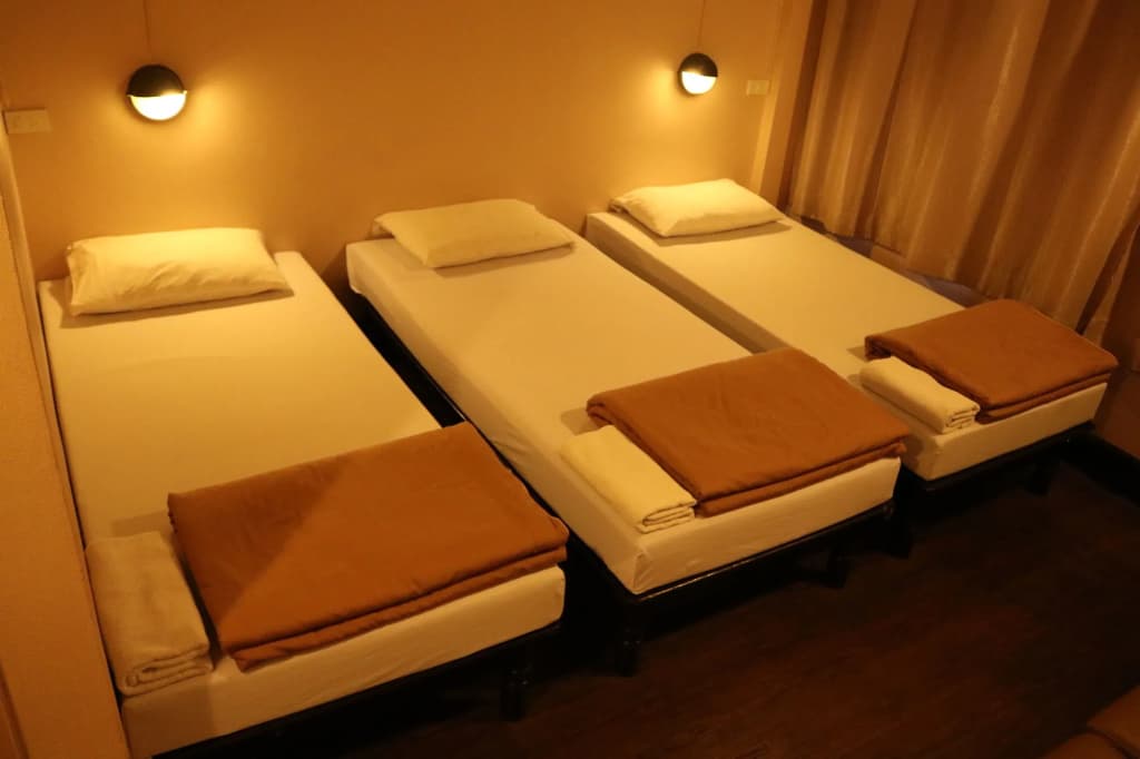 Suksawad Hotel - photo 3