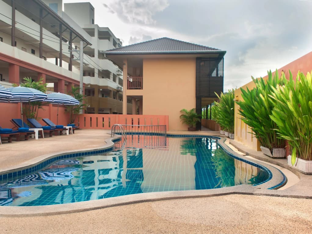 Kata Silver Sand Hotel by Eazy - photo 16