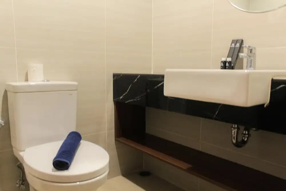 Homey and Comfort Studio at West Vista Apartment - photo 5