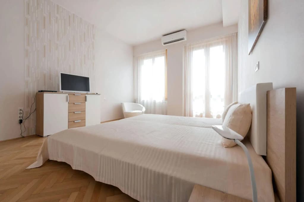 Play Apartments - photo 5