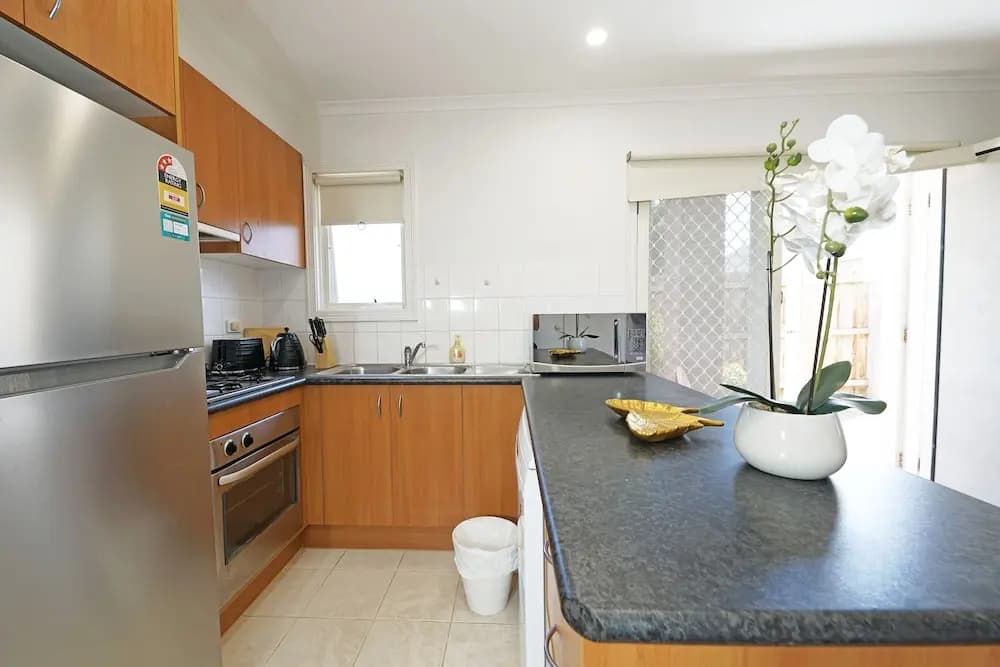Box Hill Compact Home Small family WiFi - photo 13