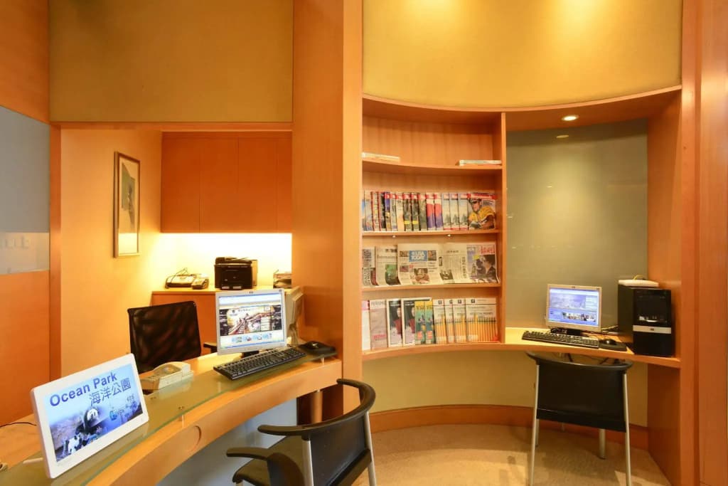 Metropark Hotel Causeway Bay HK - photo 17