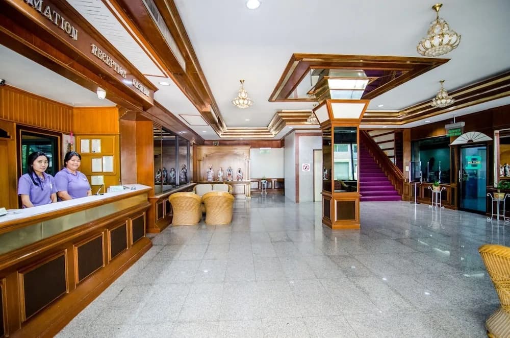 Boss Hotel - main photo