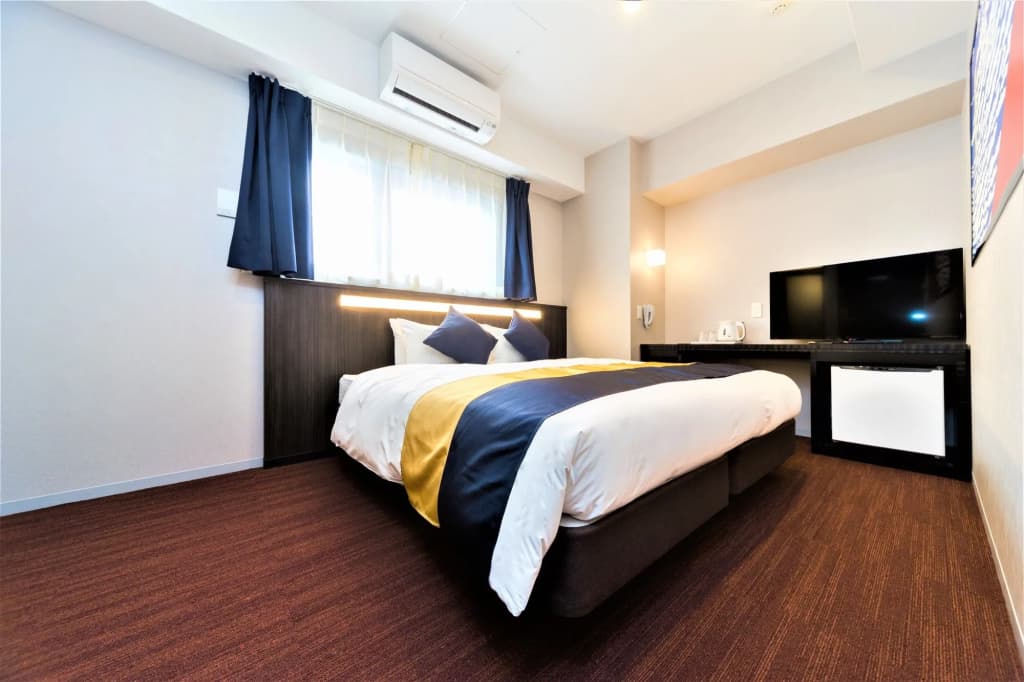 KUROMON Crystal Hotel - photo 3