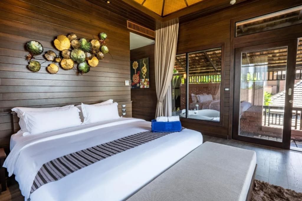 Nirvana  Beach Resort - photo 4
