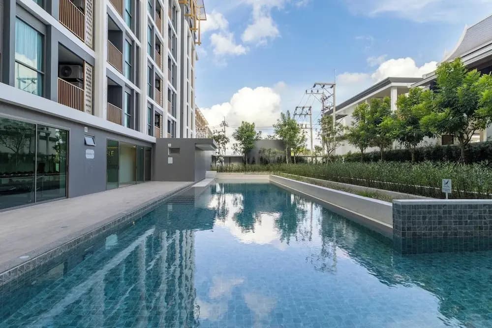 New Condo w Pool Gym Beach Nearby C247 - photo 10