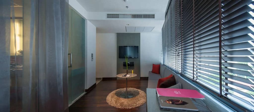 LiT BANGKOK Hotel - photo 16