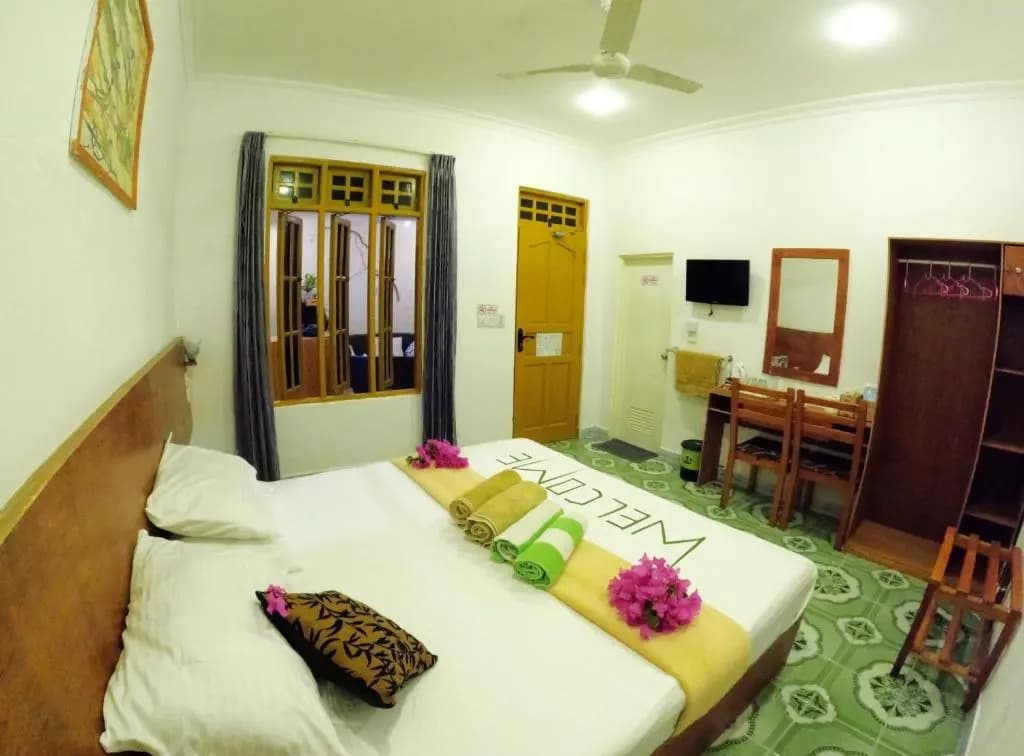 Adroit Beach Inn - photo 2