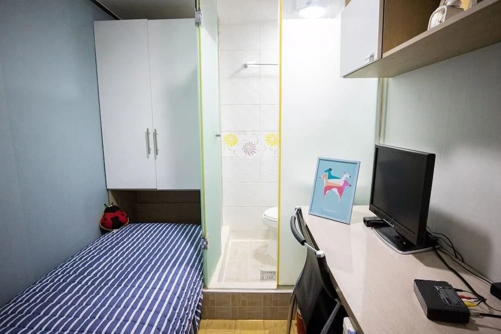 Young Livingtel - photo 5