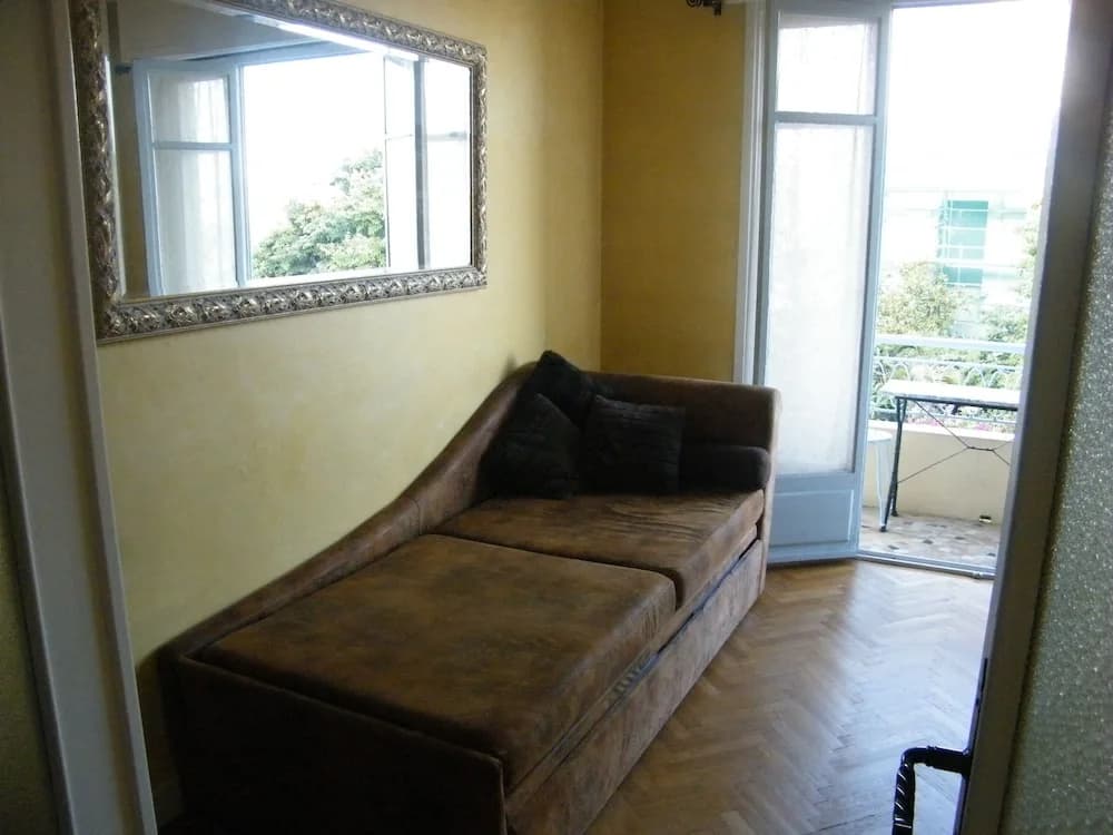 Henri IV 2chambres Jardin Mer-Pettorossi - photo 3