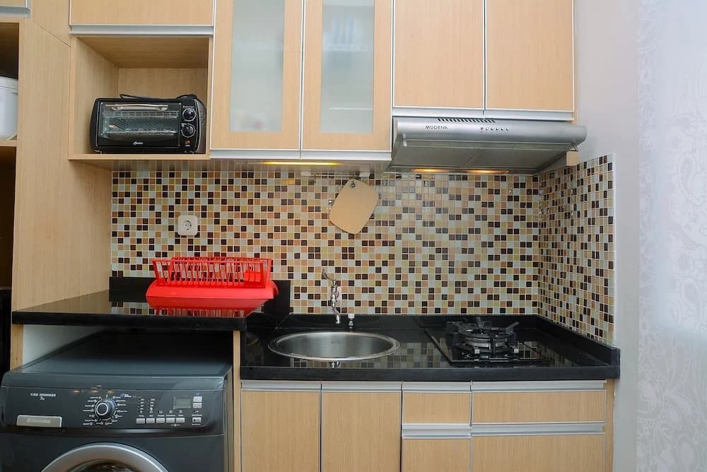Comfy and Beautiful 2BR Menteng Square Apartment - photo 12