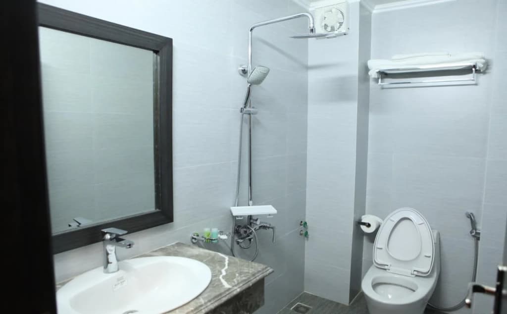 Hera Halong Hotel - photo 7
