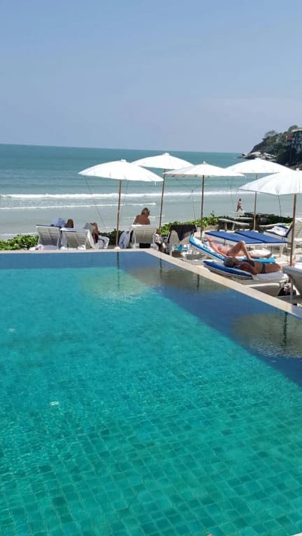 Nern Chalet Beachfront Hotel - photo 18