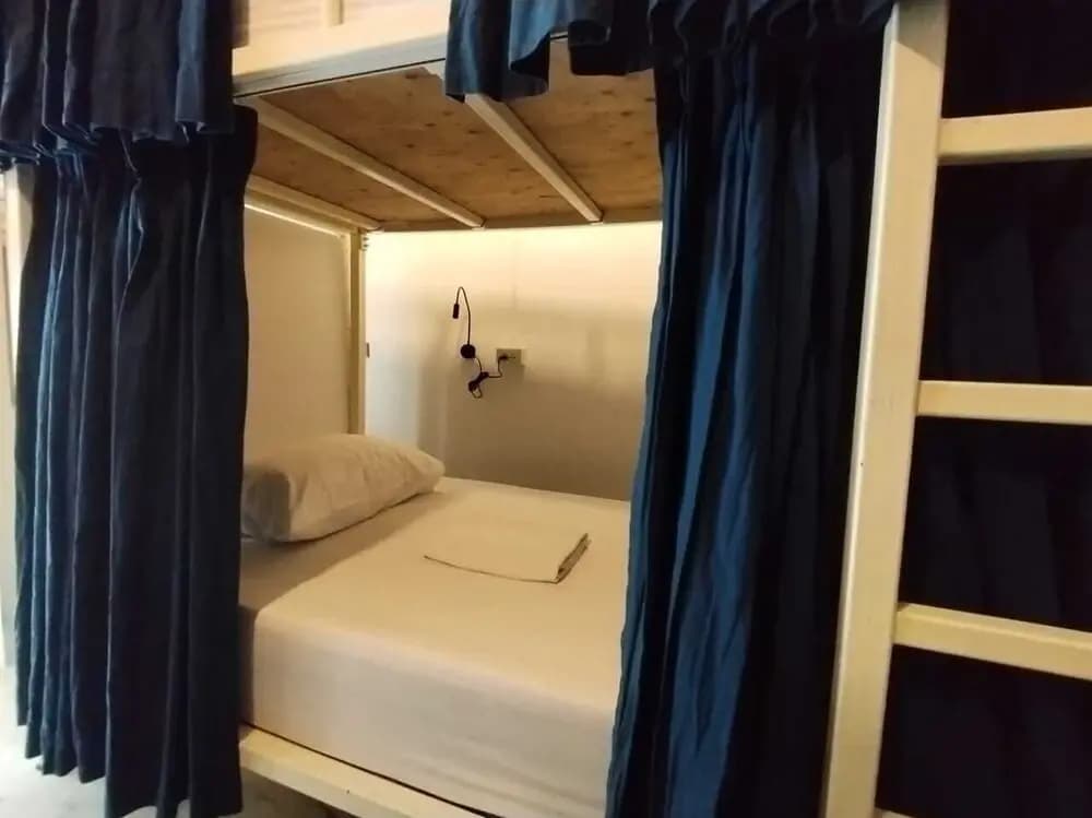 TarTar&Nay Hostel - photo 13