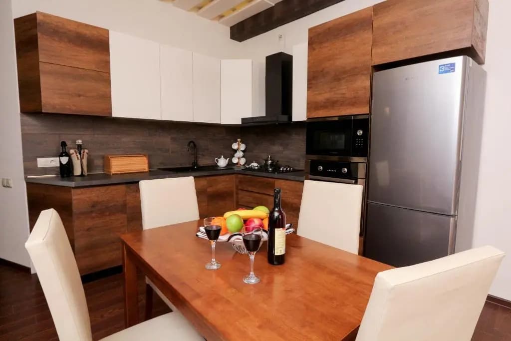 Freedom Square Apartment - photo 24