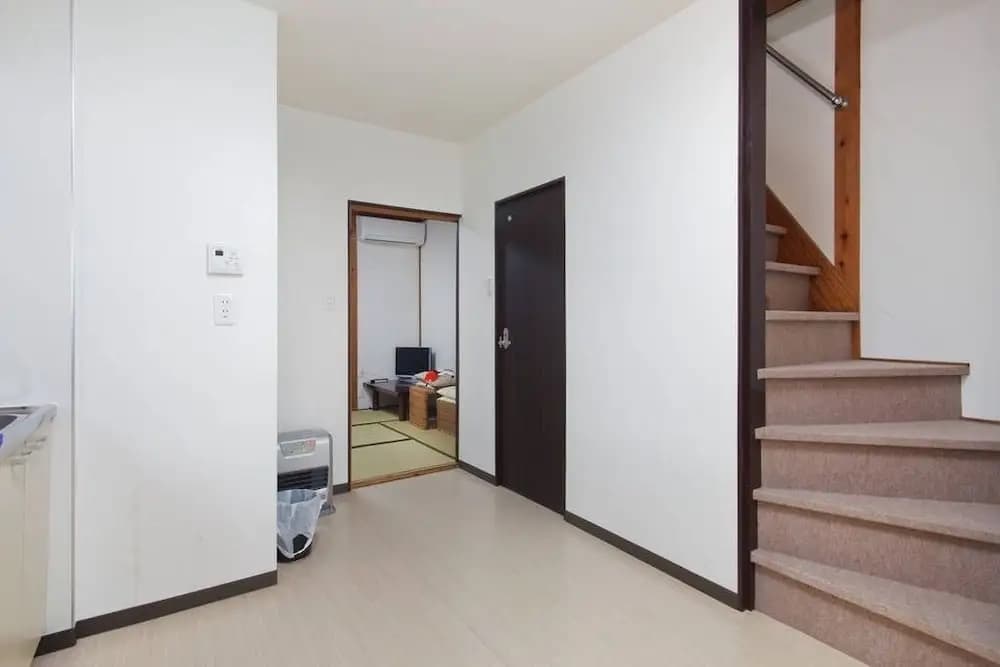 Guesthouse Sayuri Honkan - photo 6