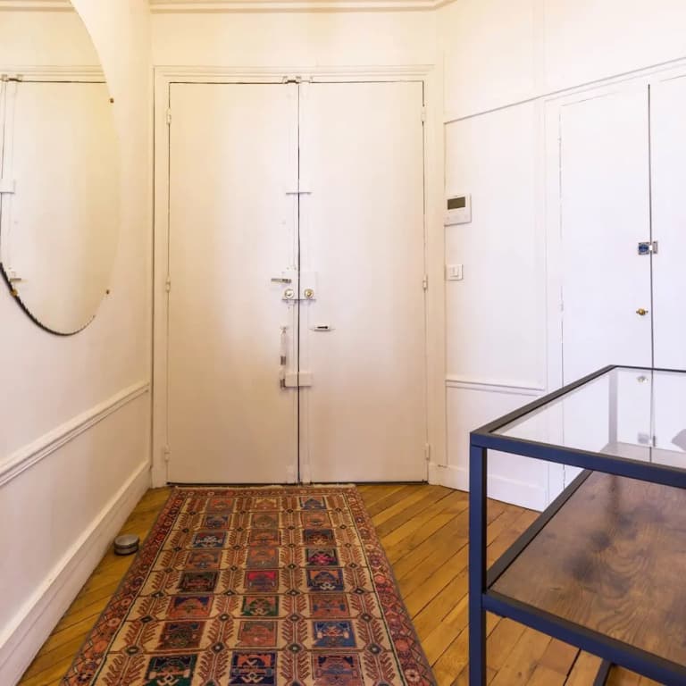 Zola Riverview Great 2 Bedroom in Paris - photo 17