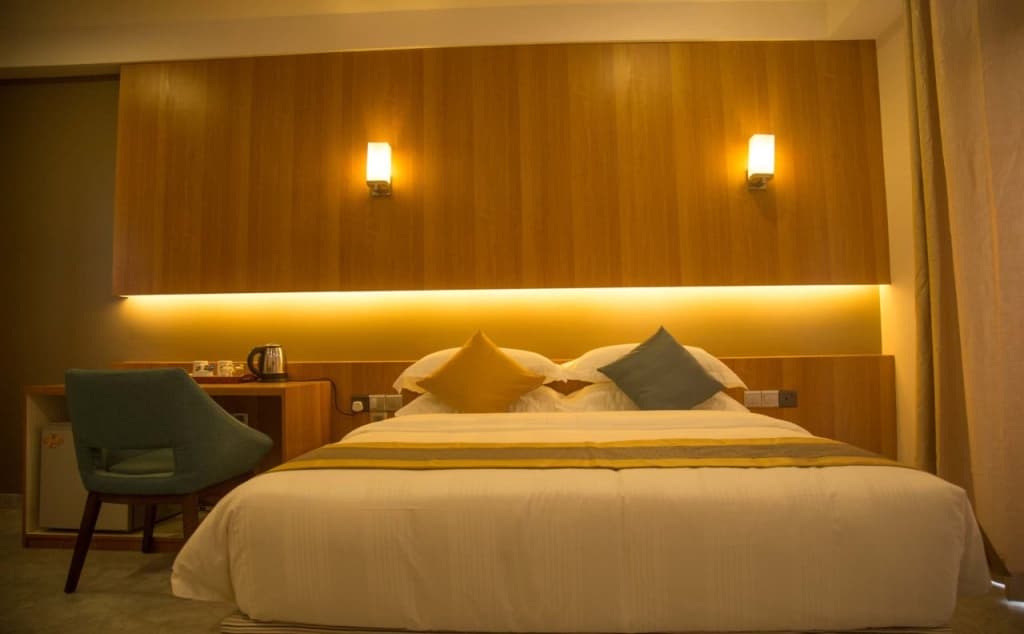 Kuredhi Beach Inn - photo 4