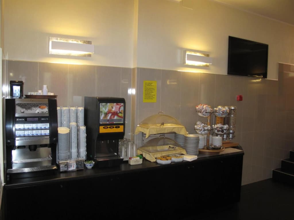 Hotel Mariano - photo 12