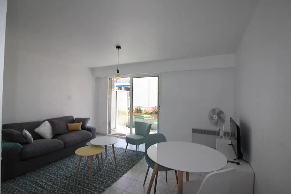 Nice Booking - Centre Libération Terrasse - photo 2