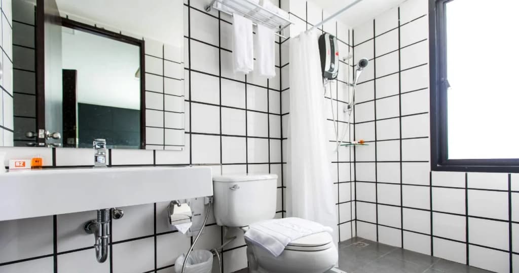 B2 Phuket Boutique & Budget Hotel - photo 8