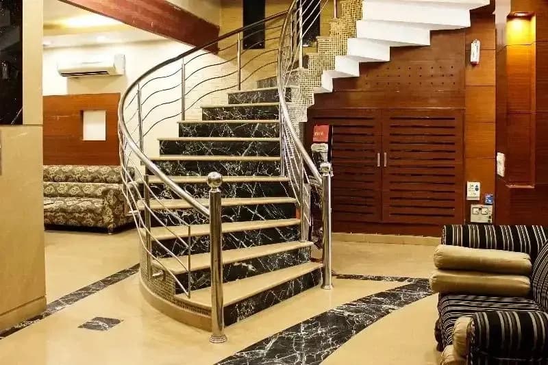 Oyo 1411 Hotel Vanson ViIlla - photo 1