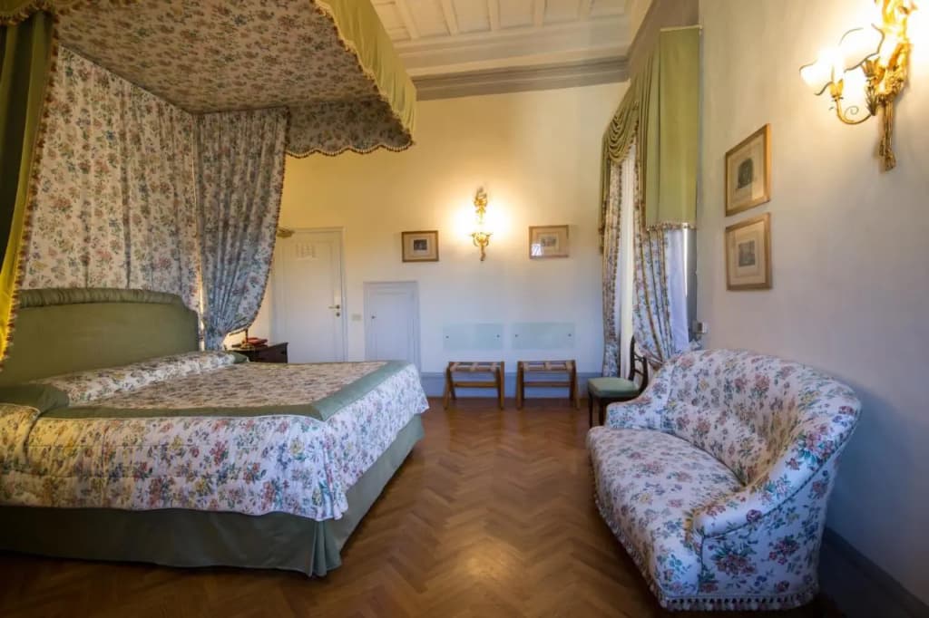 Loggiato dei Serviti - photo 39