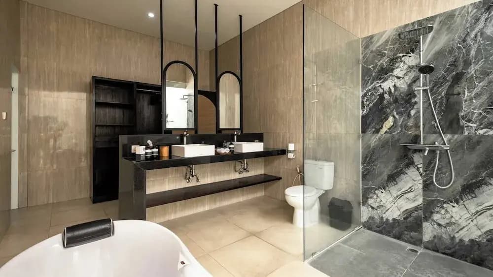 Luxurious Family 6 Br Villa in Seminyak Breakfast Include - photo 8