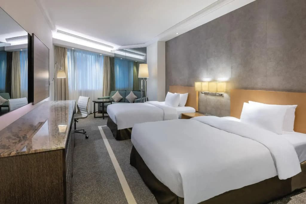 Gateway Hotel - photo 4