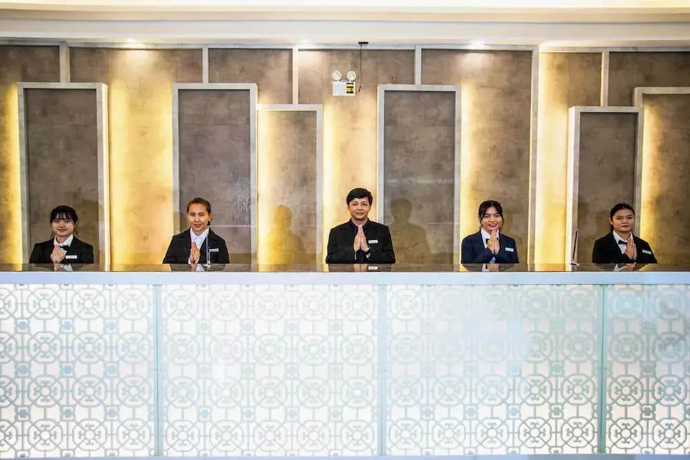 Enrich Grand Hotel - photo 12