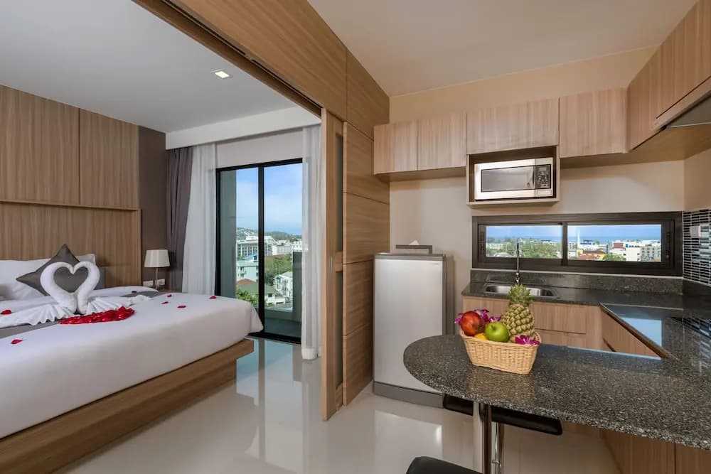 Patong Bay Residence - photo 5