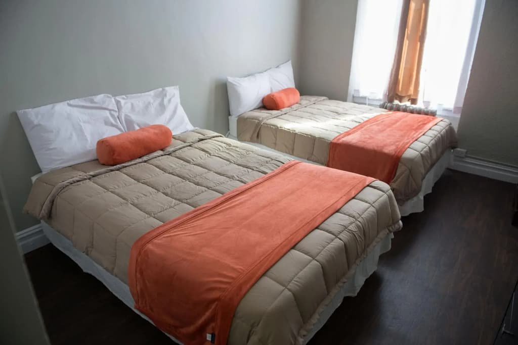 Greenpoint YMCA Hostel - photo 4