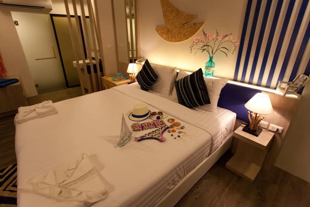 The Blue Pearl Kata Hotel - photo 5