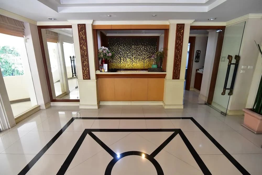 Antique Palace Apartment - photo 14
