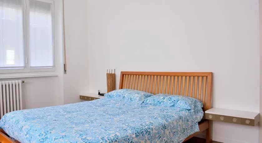 Italian Artist's Flat - photo 3
