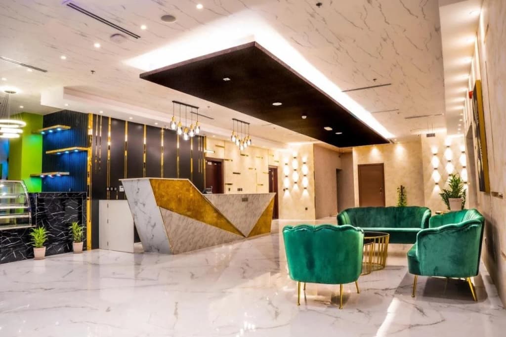 Raha Grand Hotel - photo 2