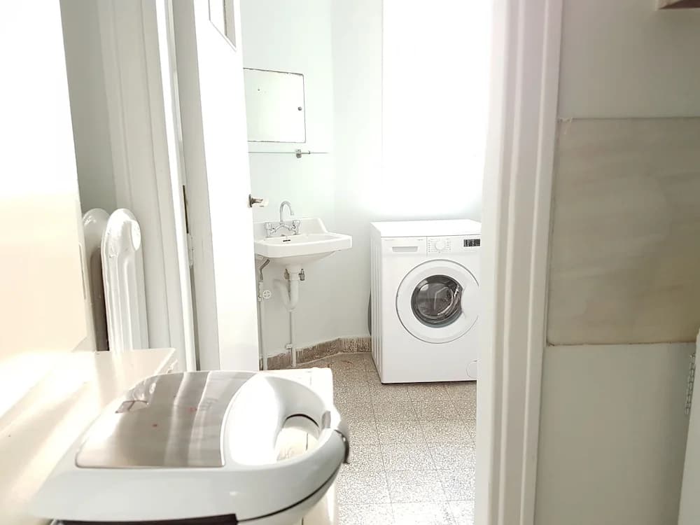 Erra - Pine - Athens Center,140m²,4 BD,2 Bath - photo 6