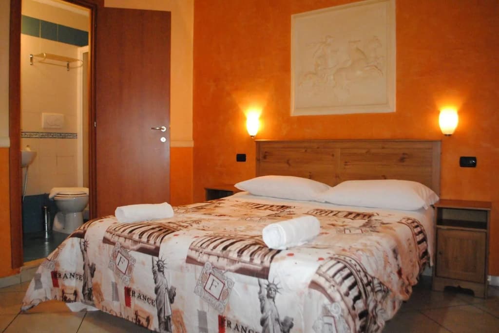 Gladiator Rooms - photo 4