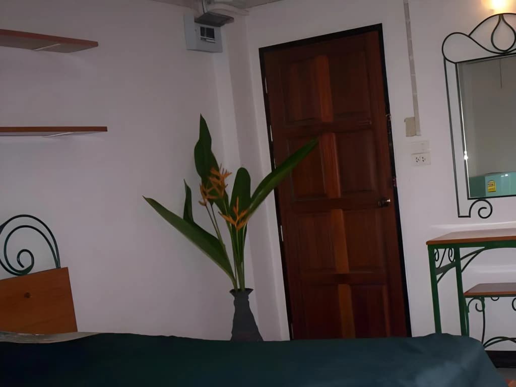 Baan Khun Mae Apartment - photo 4