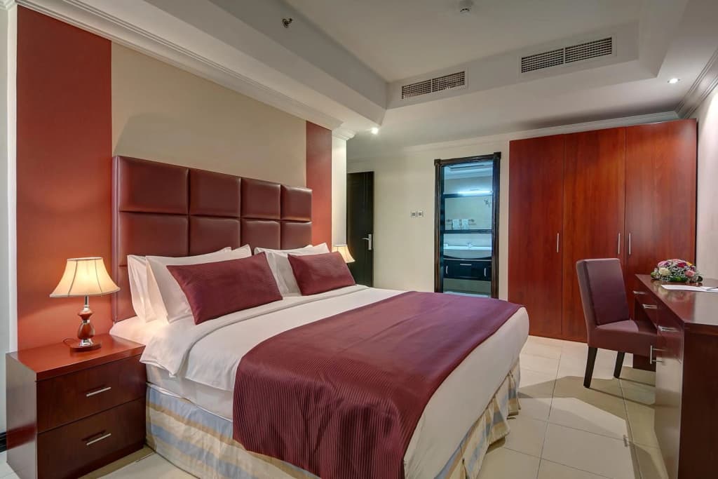 Ewan Ajman Suites Hotel - photo 6