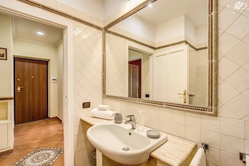 Palazzetto Fiorini - photo 9