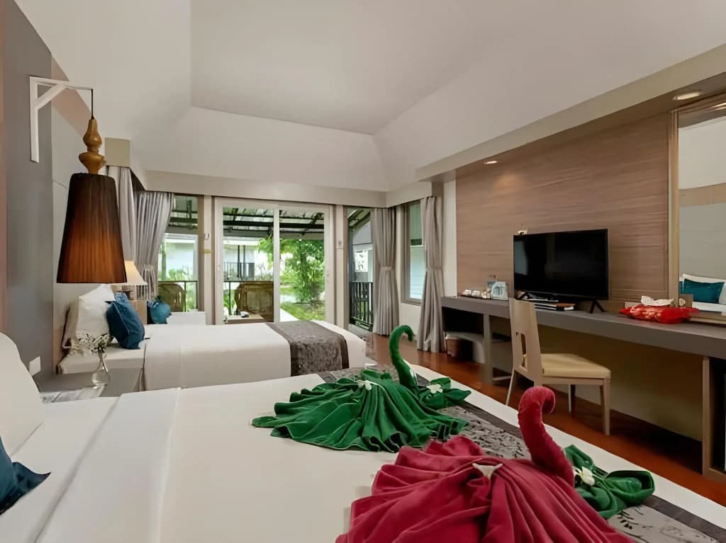 Nakara Long Beach Resort - photo 1