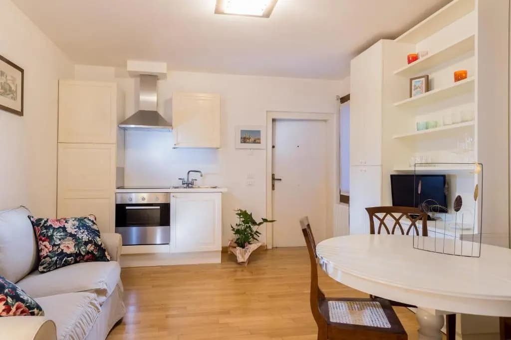 Mezzanino 4438 - main photo