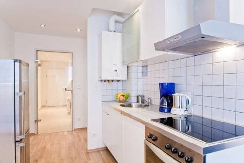 Vienna Central Apartments - photo 15