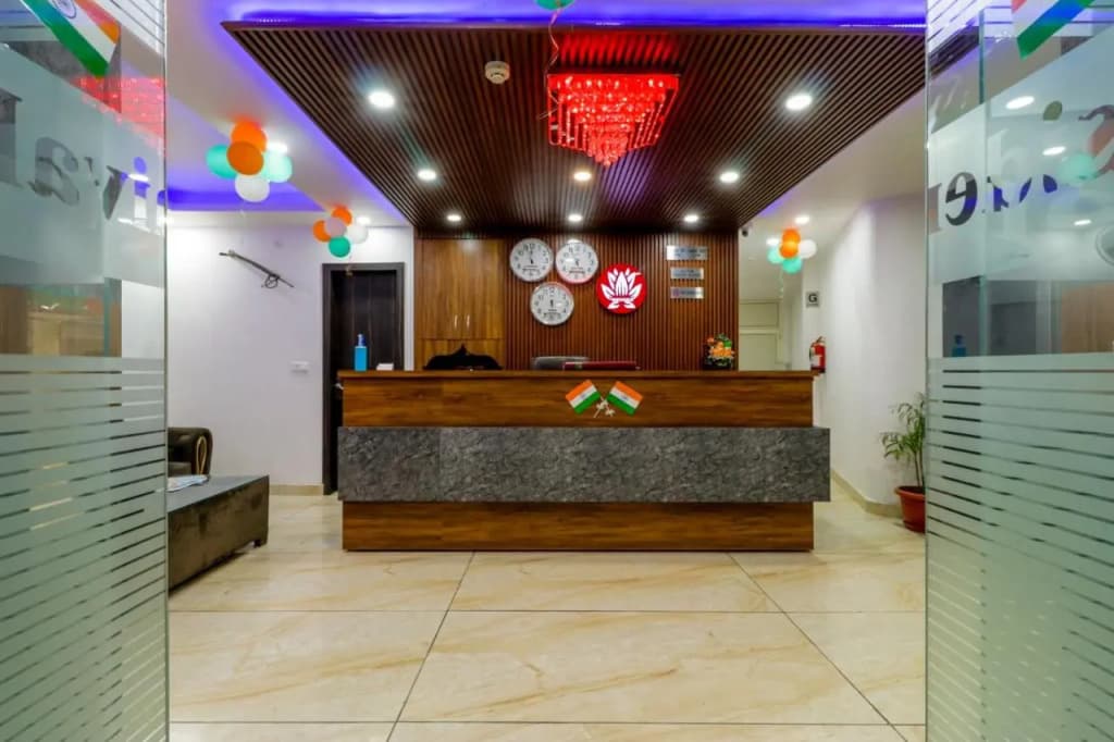 Airport Hotel Shivaka Inn - photo 38