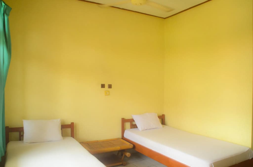 Super OYO 1654 Maha Bharata Kuta Inn - photo 6
