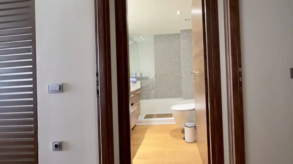 Captain's Luxury Suite - photo 10
