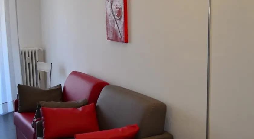 Simply Home - photo 2