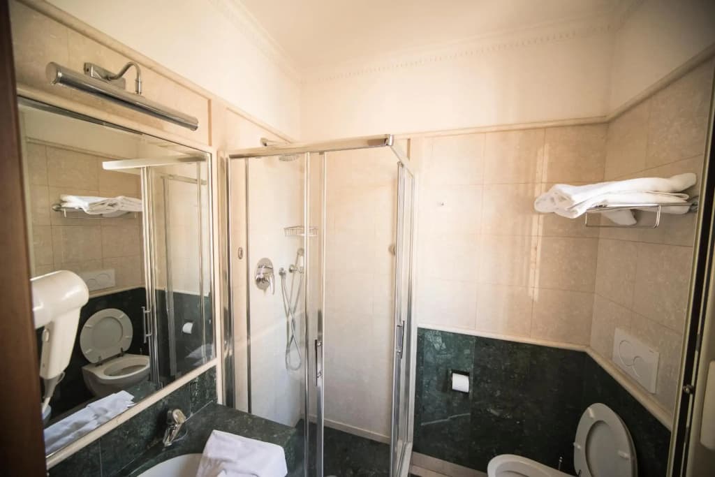 Hotel Donatello - photo 9